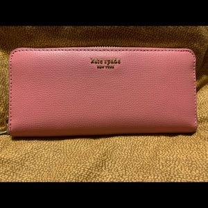 Kate Spade Zip Around Wallet